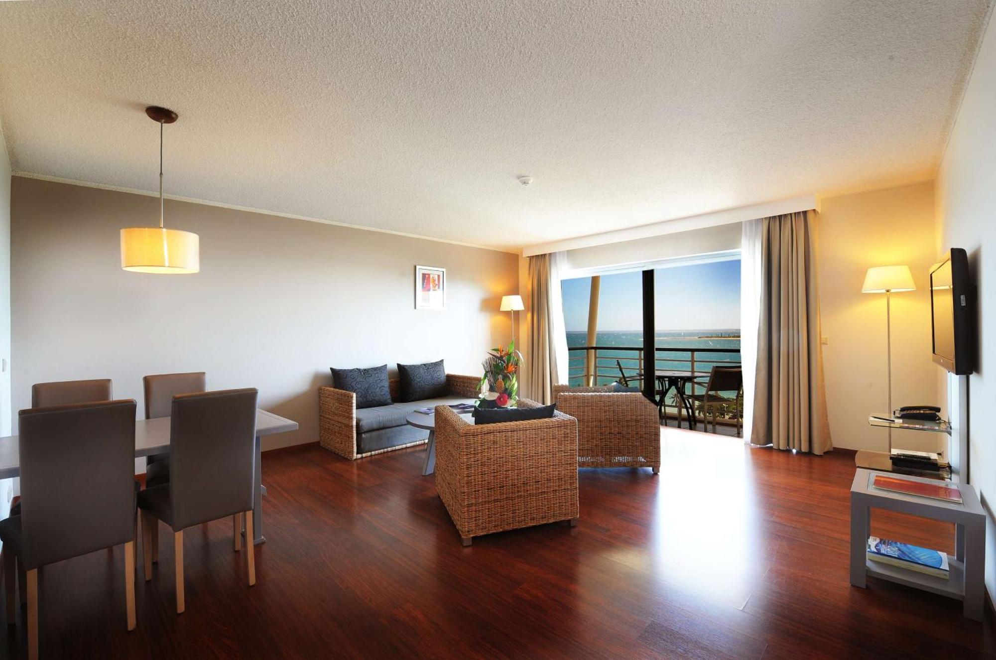 Hilton Noumea La Promenade Residences Exteriér fotografie